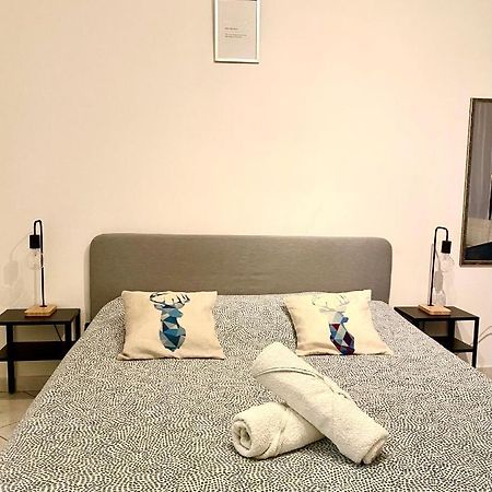 Studio Menton Proche Mer Climatise Wifi Dış mekan fotoğraf
